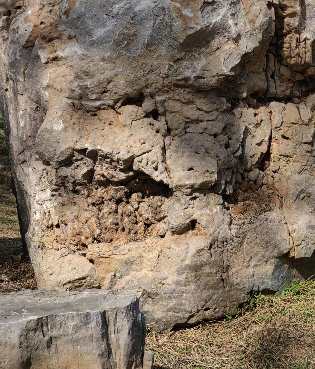 日本能闹多大个事？闹不了多大的事，小人成不了大事情。俄罗斯占着北方四岛，与韩国