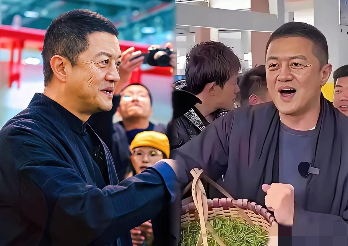 李亚鹏这波逆袭太燃了！离婚9天就还清1.8亿债务，三年卖茶直播硬生生把一手烂牌打