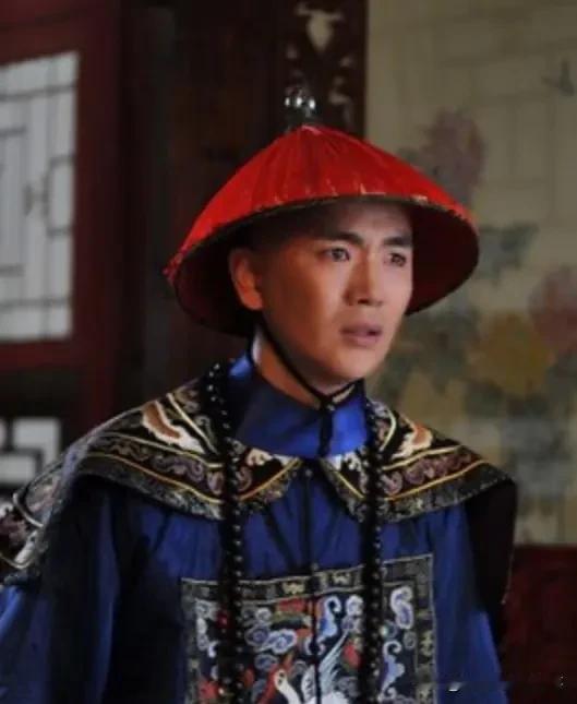 刷到有人问，温实初明明是甄嬛战队的人，皇后为啥没杀了他？这背后的原因可太现实了～