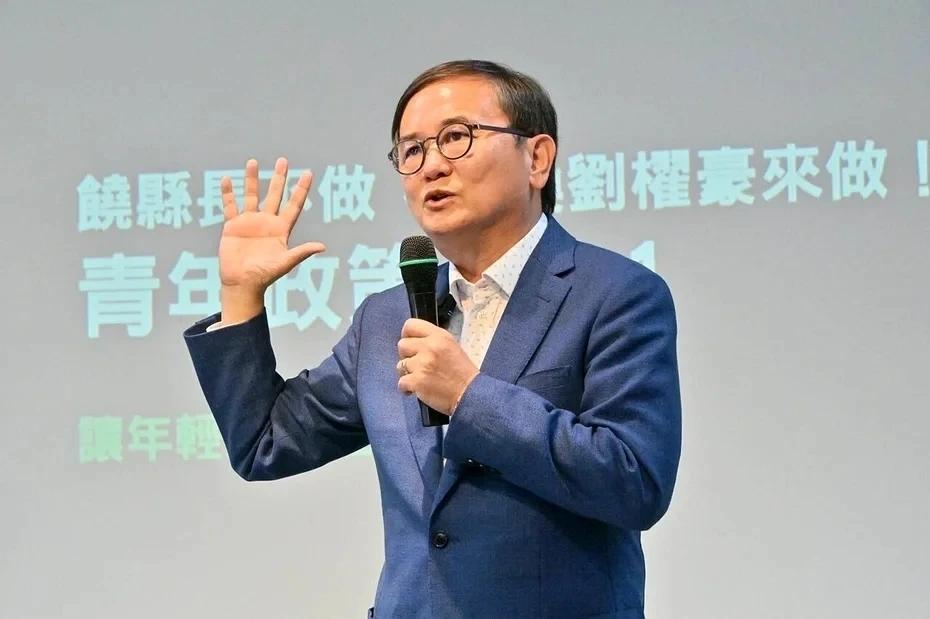 绿营在台东实现整合，刘櫂豪宣布不参选县长，国民党危险了？已退出民进党、前立委刘