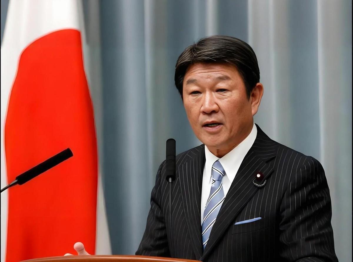 48小时就认怂？日本外相狠话刚放完就变脸 7月12日，他借着所谓南海仲裁案出