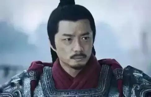 韩信老婆是这样把孩子给保住的，真是有心机的女人。韩信被萧何和吕后骗到未央宫用竹