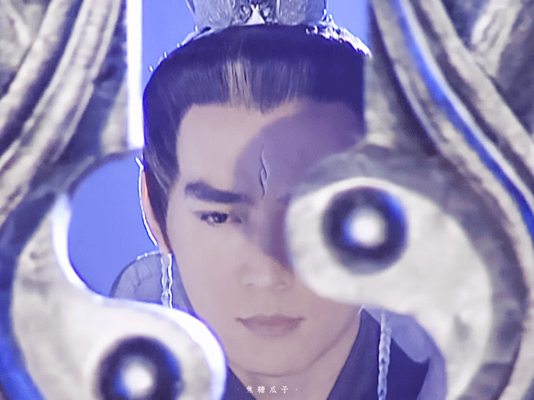 看得出导演很想拍出图一二的效果了，只可惜