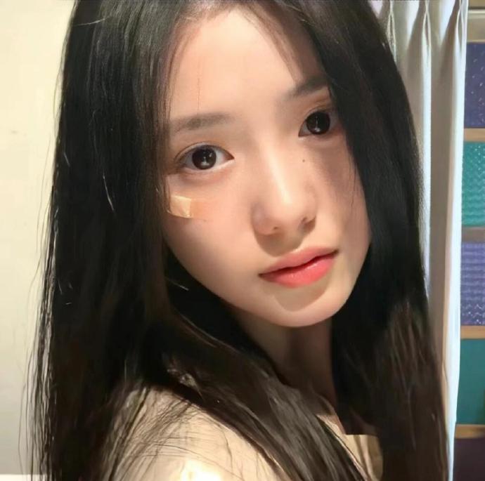 刘浩存