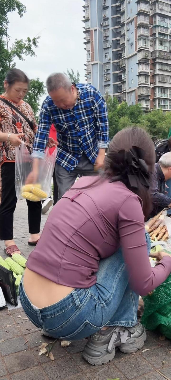 岁月匆匆，唯愿我们，历经世事，依然保持初心，温暖纯良。