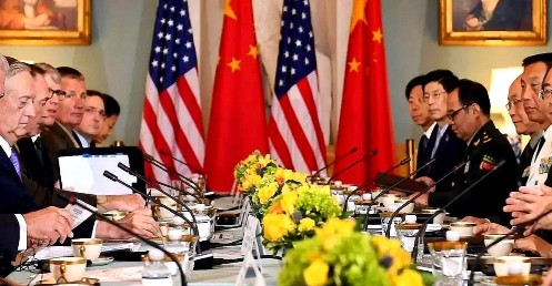 美国为什么不敢跟中国断交呢？因为一旦断交，中国军事演习一次，美国五角大楼就得