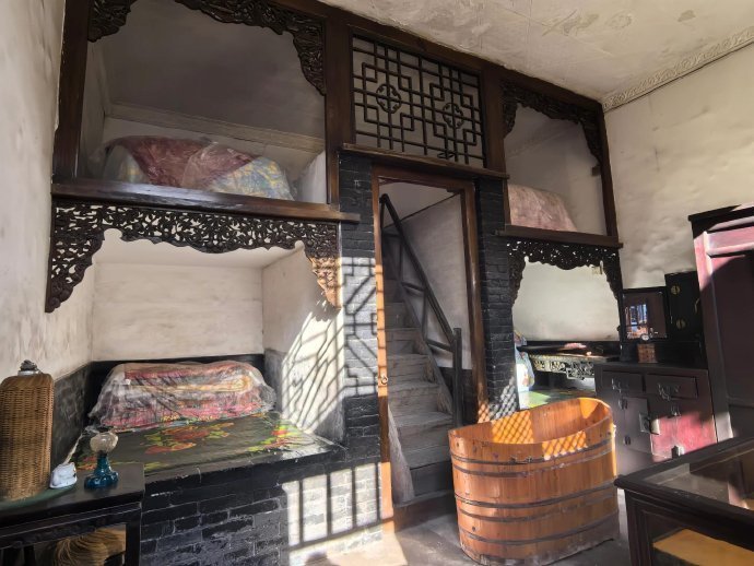 古代大户人家丫鬟住的地方不是？大学牲悄悄碎了啊[哭哭][哭哭]​​​