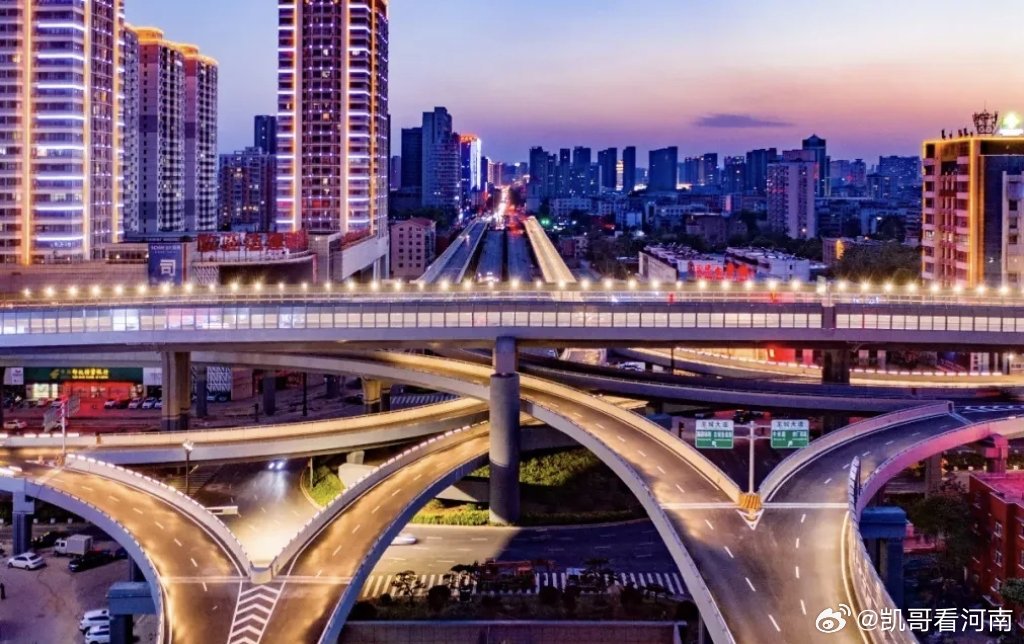 洛阳的高架，凭什么让外地人一进城就惊叹“这真的是地级市”？背后藏着独属于古都的底