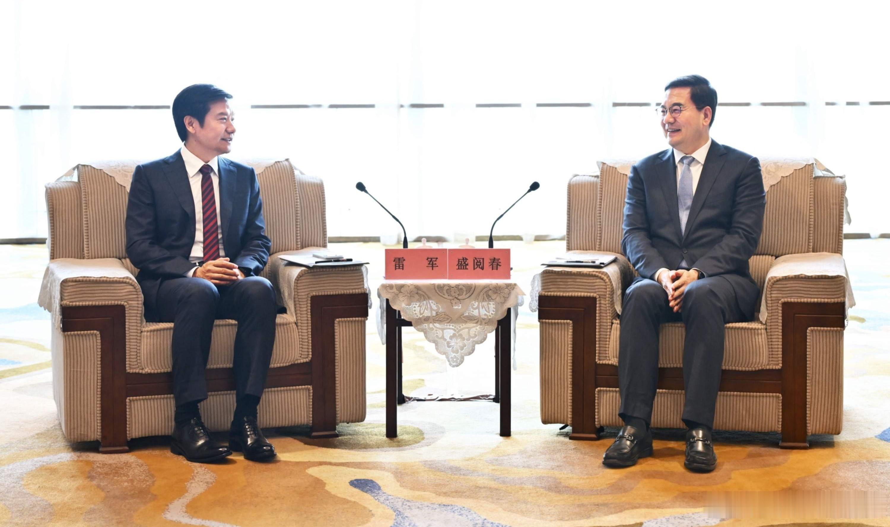 武汉市委书记会见雷军，肯定小米在汉贡献，小米已将武汉作为智能家电等核心业务主阵地