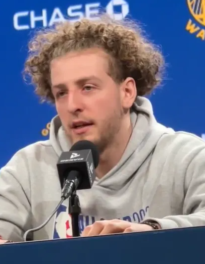 勇士球员布兰丁-波杰姆斯基在采访中谈到了自己此前一些引发讨论的言论。波杰表示，自