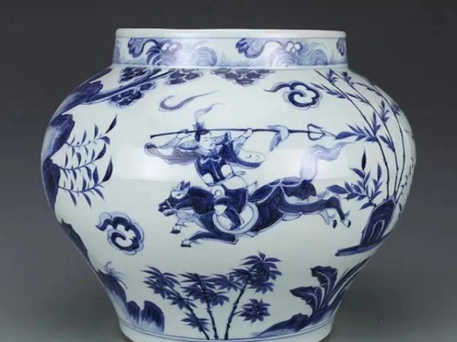 1980年的冬天，横县工地上一片忙碌。推土机轰鸣着，突然“哐当”一声，司机感觉铲