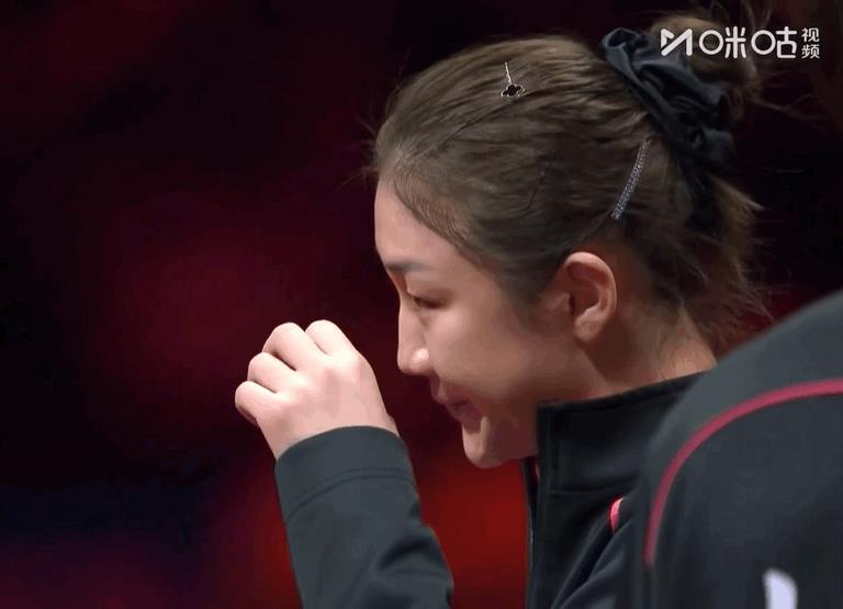 山东队乒乓球女团夺冠，陈梦却流泪了！既是为自己也是为团队吧。自从巴奥夺冠，这