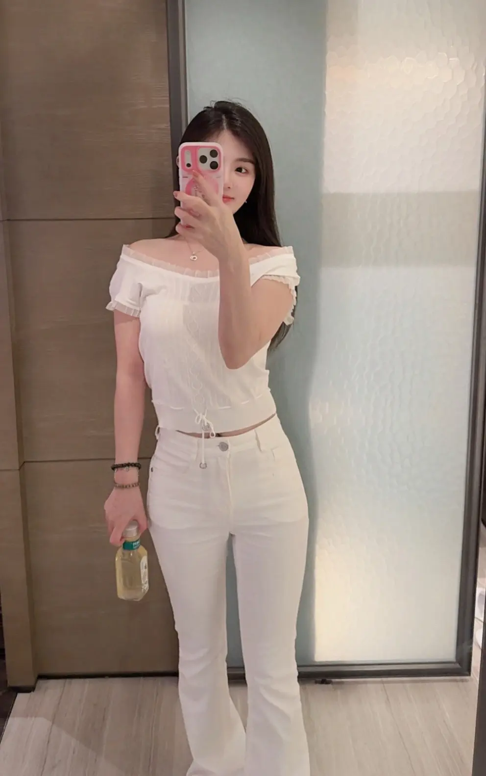 人的底色是有情有义