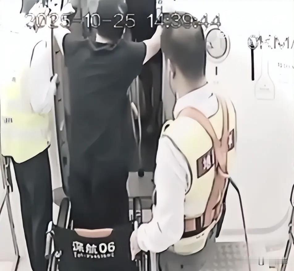 应追究泄露郑智化登机视频者的法律责任!按照《公共安全视频图像信息系统管理条例》的