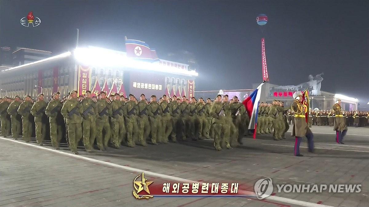 为什么美国不敢对朝鲜下手？专家认为打朝鲜比打伊朗难度大得多。为什么美国敢于打