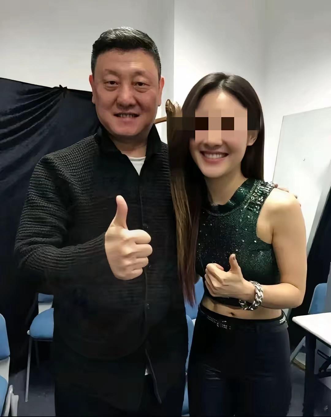 韩磊用他的“塌房”给所有女生上了一课​那就是你无论多优秀，多年轻，你都无法阻止一