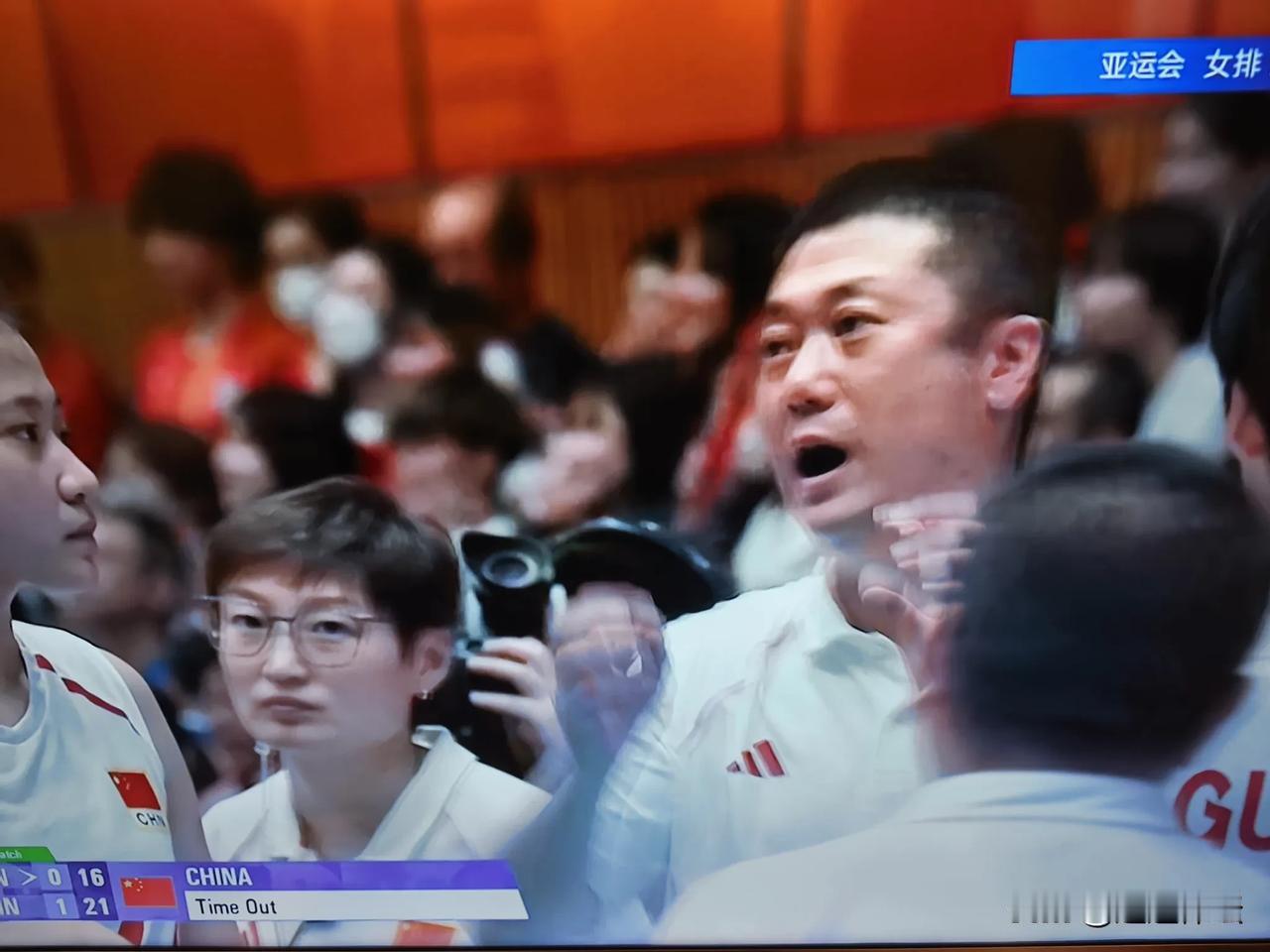 中国女排最累的三个人！吴梦洁、王梦洁、庄雨珊！这三个人几乎是打满了