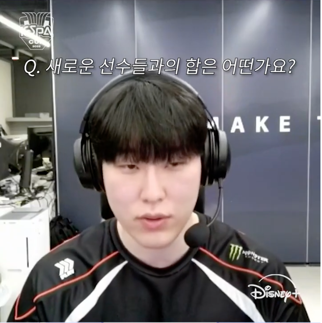 Zeka: 队友们各自都有优缺点和打法风格, 正在调节一致