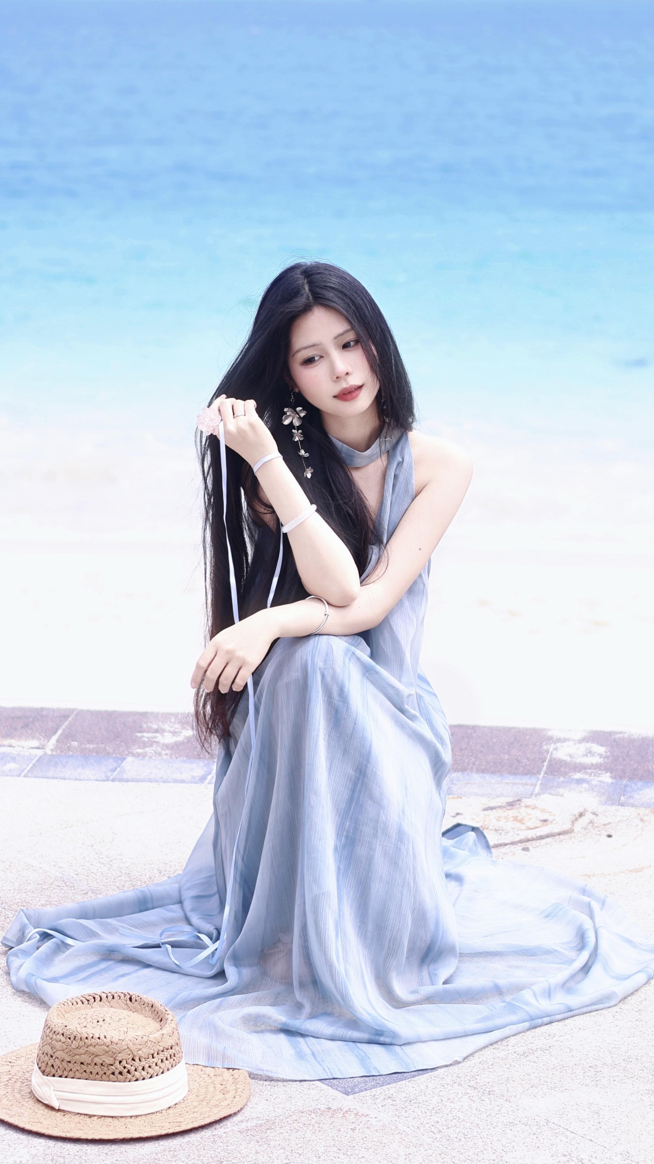 都说 海边浪漫。