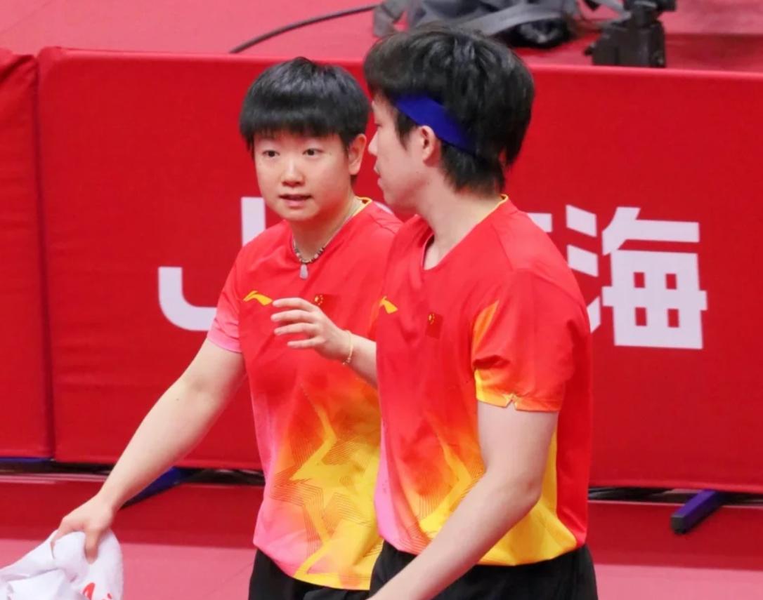 笑死我了！莎头为什么3:0拿下松岛辉空/张本美和，到底谁做主导？侯英超说：两人