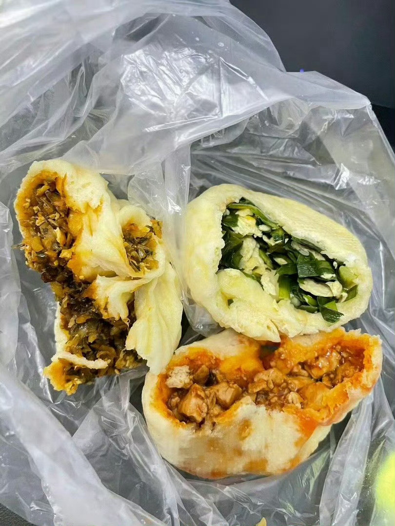 男朋友买完让我先吃，吃成这样不过分吧？