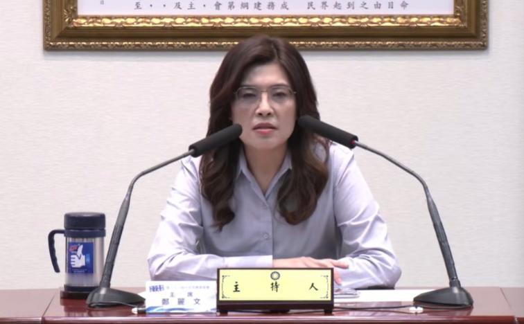 国民党主席郑丽文8月27日发文表示，自7月底以来中国大陆多地接连遭受豪雨、洪水及