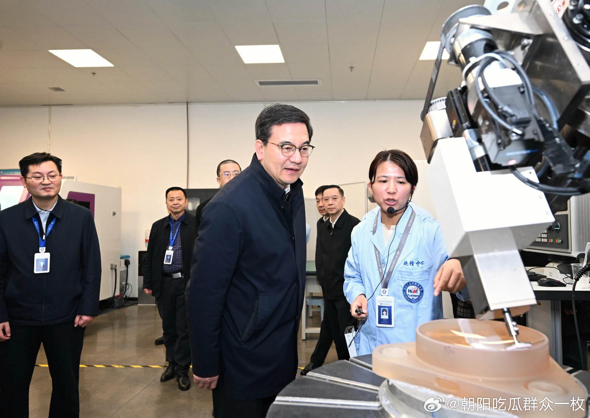 3月8日至9日，武汉市党政代表团赴长沙学习考察。