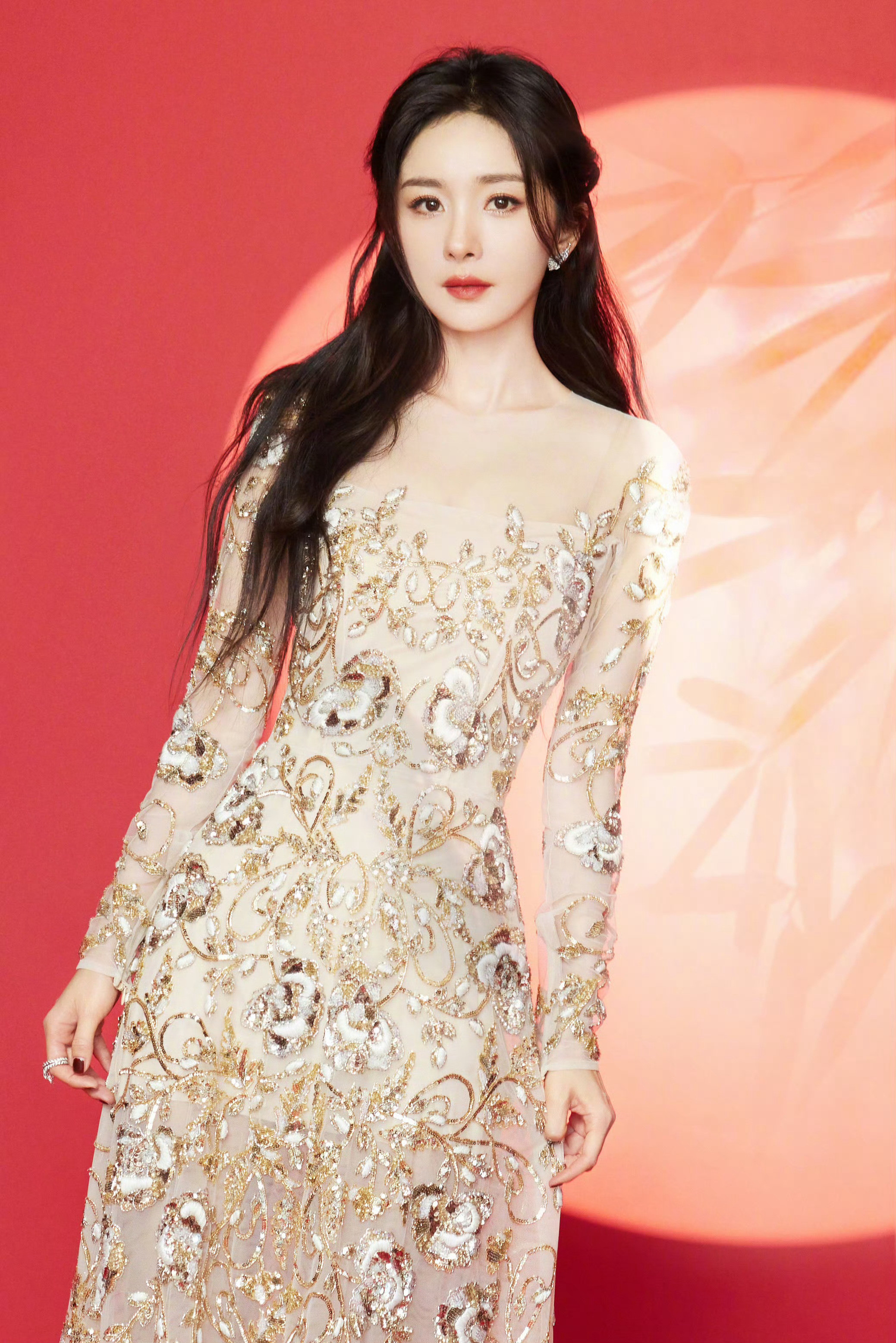 杨幂ym杨幂郑玉婷相思如画你眼眸中的温柔胜似人间星河早安蜜蜂们早安