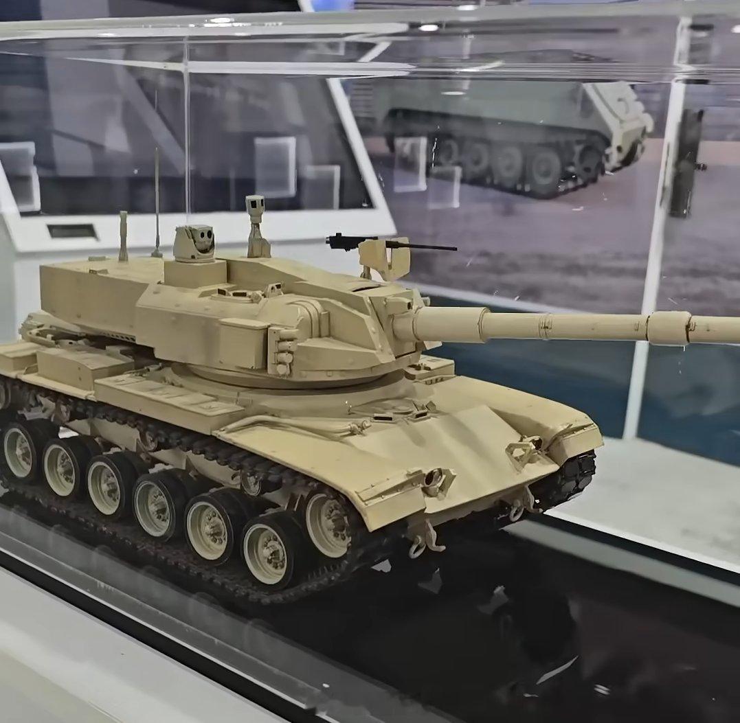 今年的EDEX2025防务展上，约翰·科克里尔防务公司向埃及陆军提出了M60-