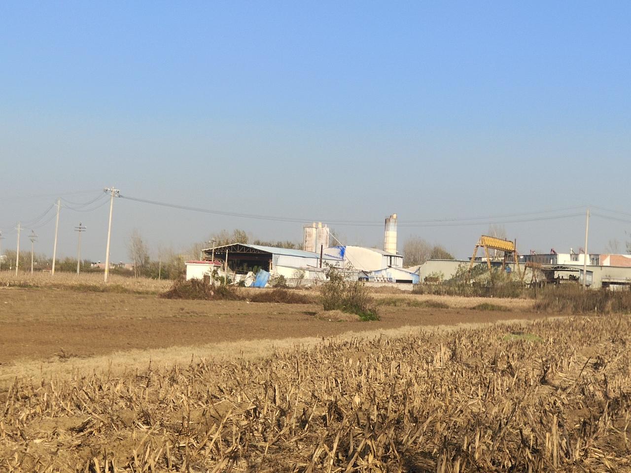 驻村工作队应该不应该撤掉今年是巩固拓展脱贫攻坚过渡期的最后一年，驻村工作队是成