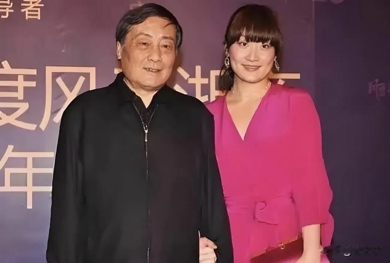 真的没有人和我一样觉得这次事情是顶级阳谋了吗，因为现在女生都逐渐清醒更为自己着想