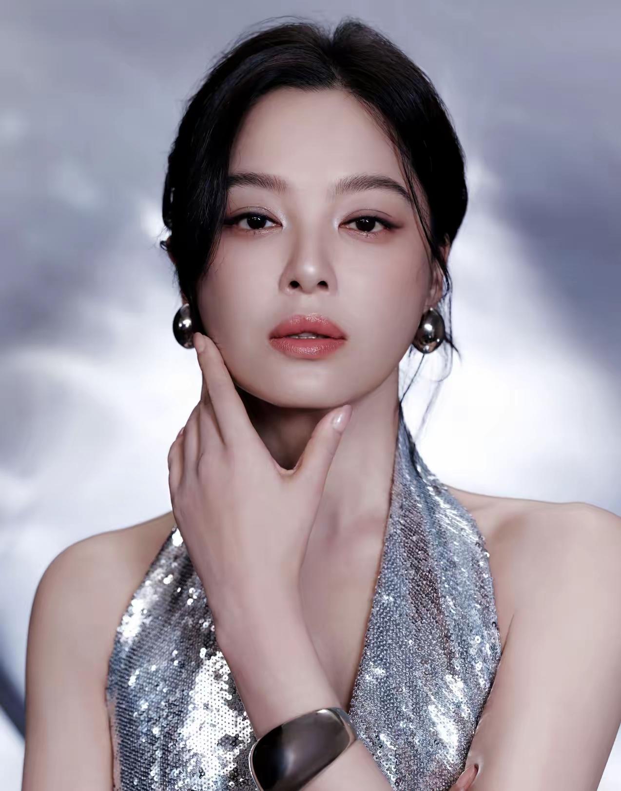 终于明白辛芷蕾为什么不结婚了，不是没人馋她身子，而是她今年40岁，就已经明白