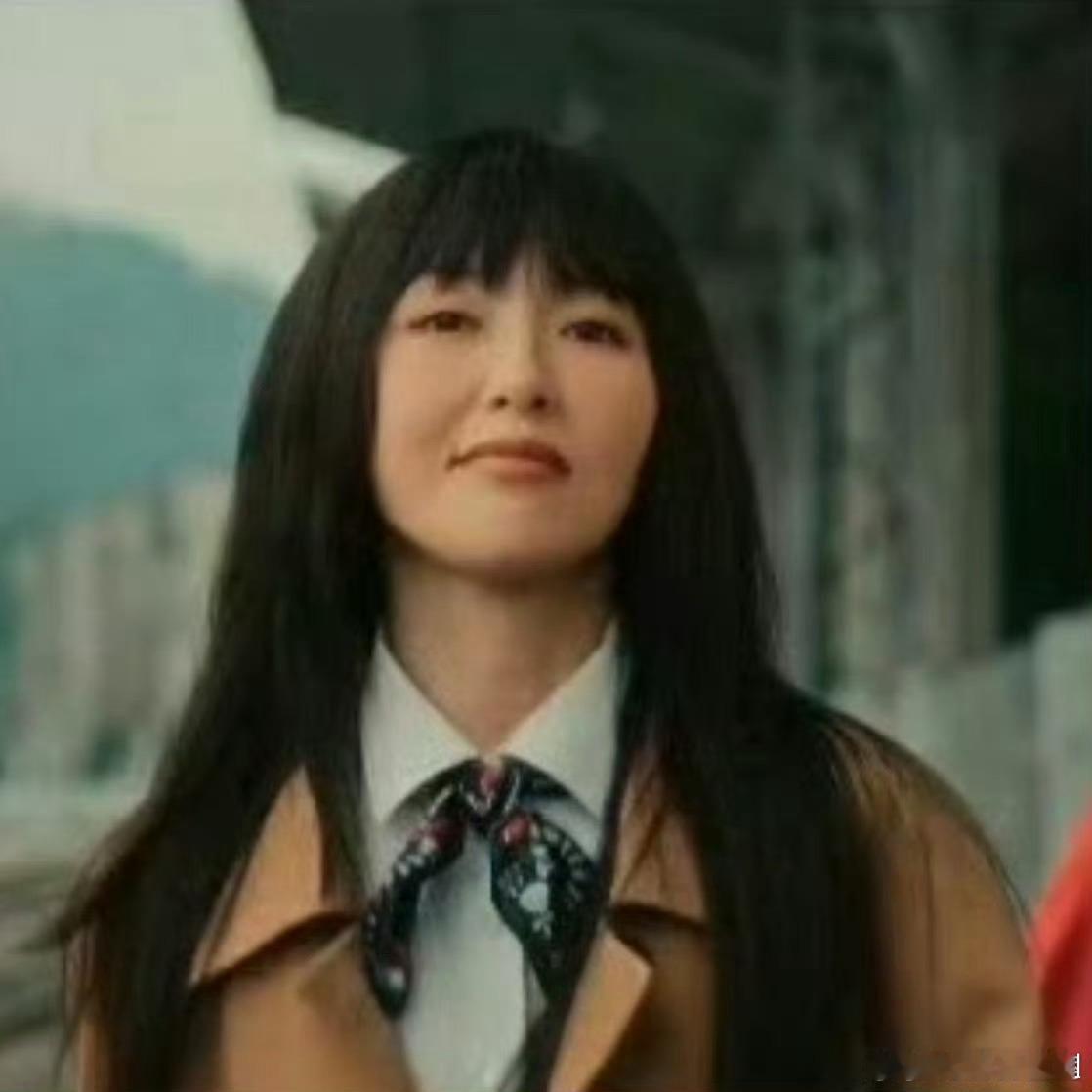 被唐嫣《人之初》所饰演的曲梦吓到了，苹果肌太出戏了，她咋了感觉状态好差啊！《繁花