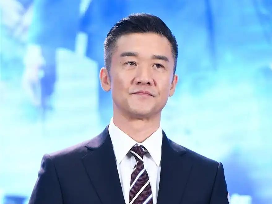 演员黄志忠的第一段婚姻是与女演员何音，两人于1997年因戏结缘，当时何音已是知名