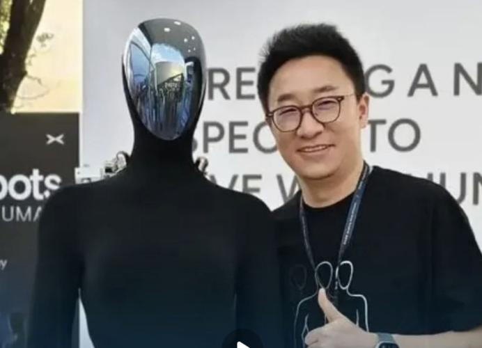 日前，有消息称，小鹏机器人产品规划高级总监施晓鑫已于6月初正式离职。据了解，20