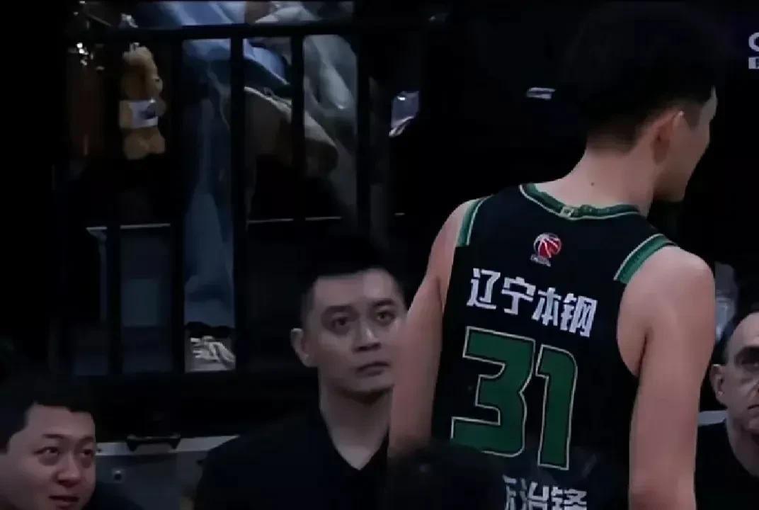 22岁了才1.8分，辽宁队毁了多少优质中锋苗子看了张陈治峰今年的表现，真的感觉