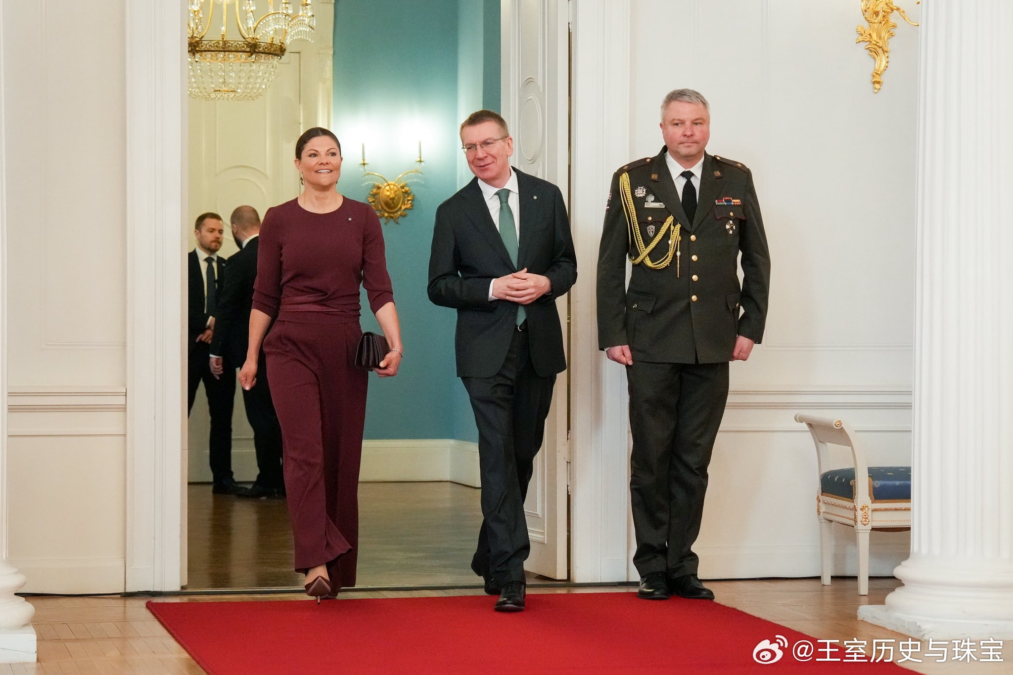 新闻2026.3.5瑞典女王储维多利亚工作访问拉脱维亚，在里加城堡会见拉脱维