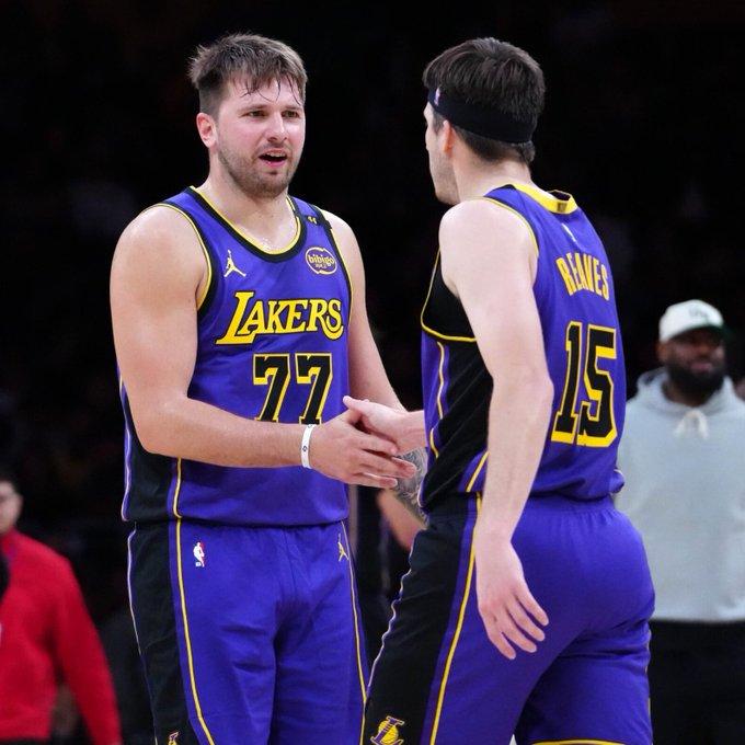 湖人管理层希望像独行侠那样，围绕东契奇打造球队阵容。“他们真的想打造达拉斯