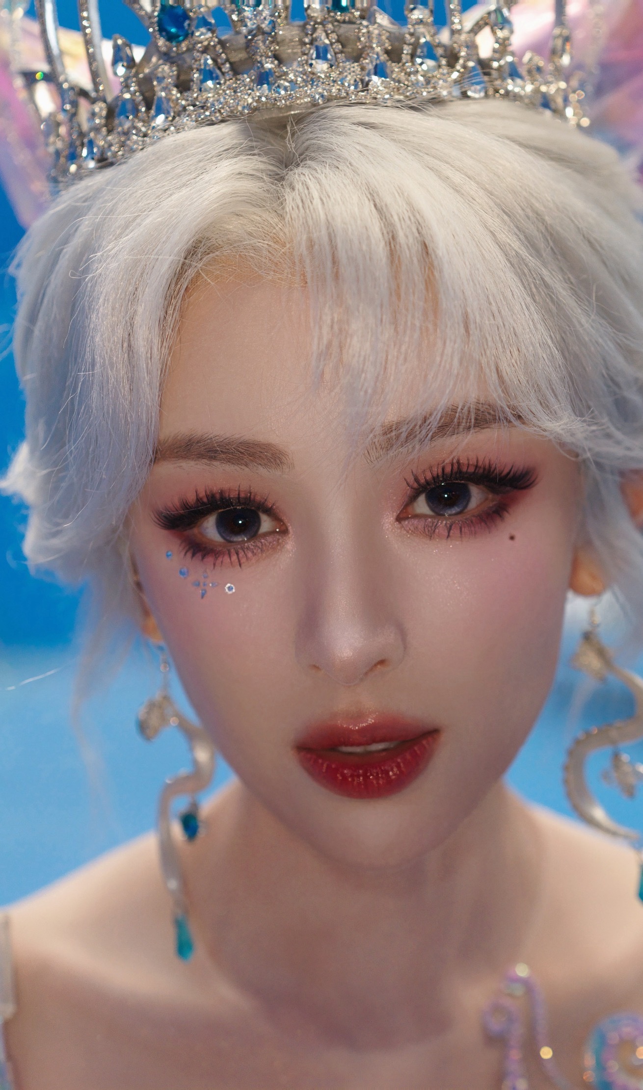 太美了这个娜扎，长了张游戏商Cos最优先考虑的脸…