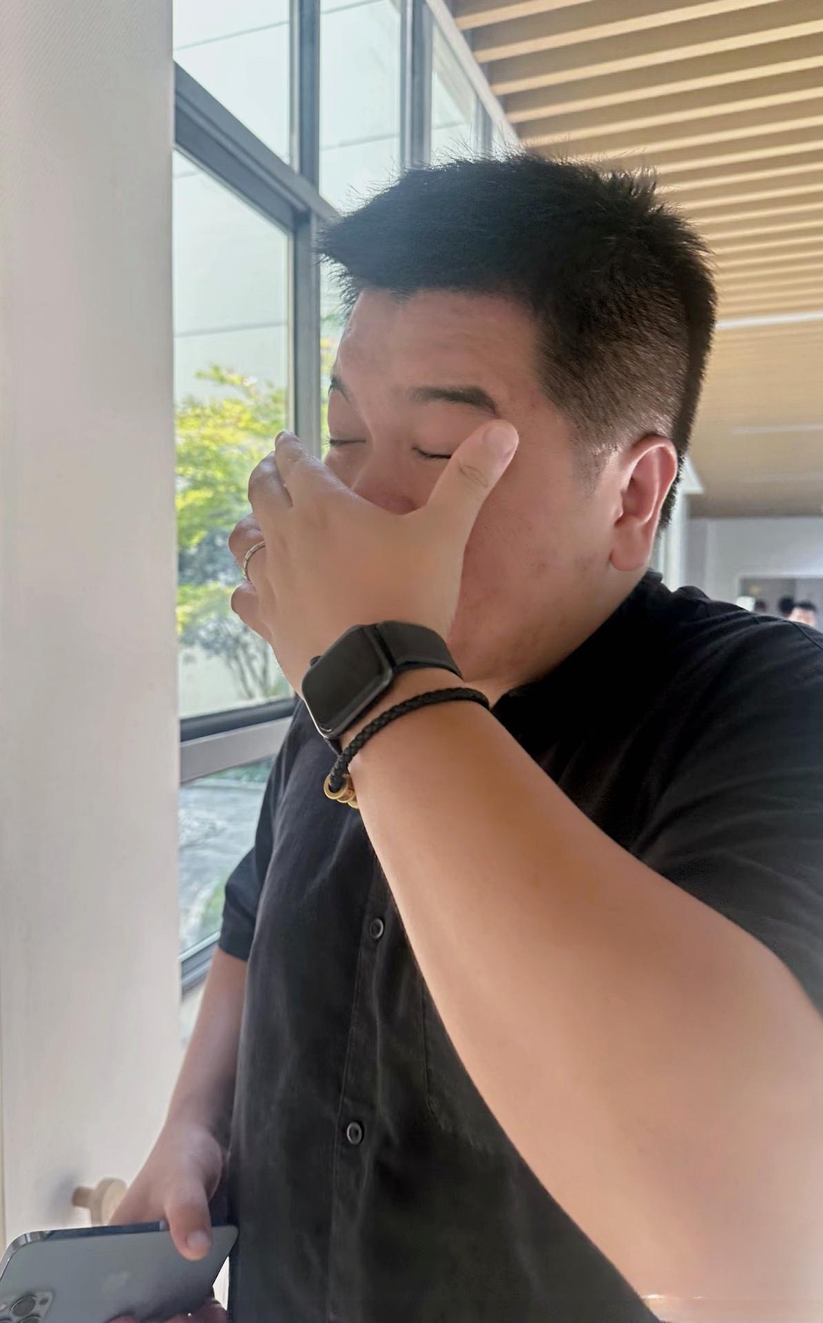 老公叹了口气问：是我矫情吗？我们的掌上明珠小棉袄有了男朋友，前一阵儿她和我们