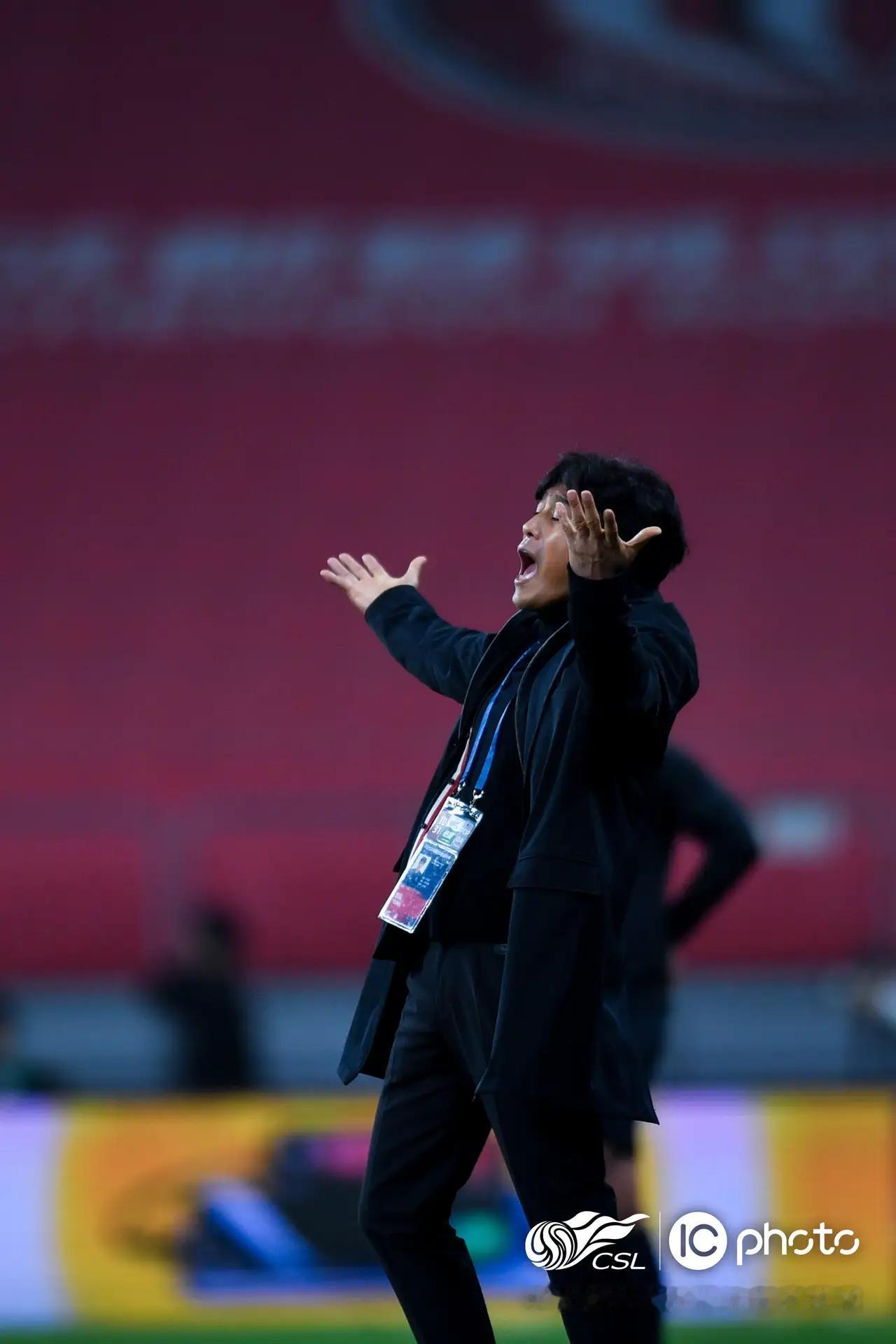 有友友猜测若成都蓉城真授权徐正源在预算内选外援，老徐又会去淘K联赛。果真如此，我