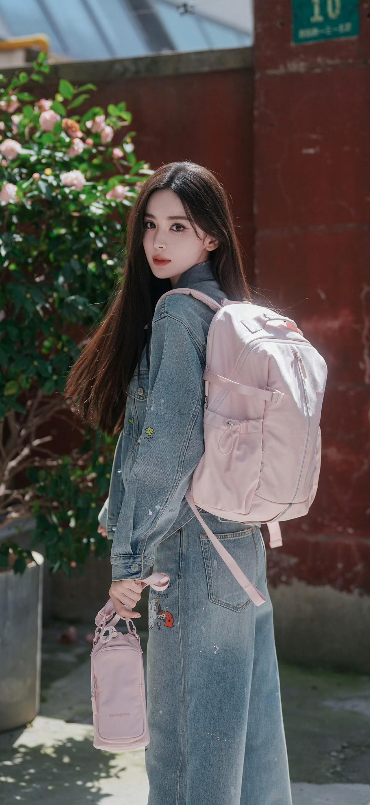 美女壁纸-第6016期-古力娜扎