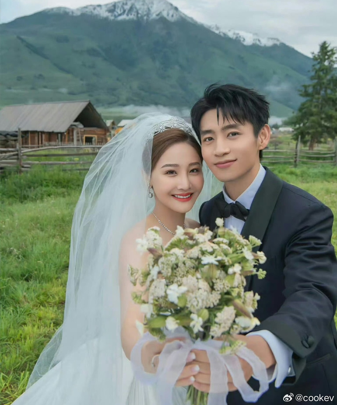 那些年明星封神结婚照，最封神的是p2拍得真好看