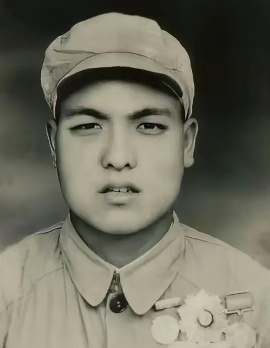 1953年，朝鲜战争结束，记者采访美军最高指挥官麦克阿瑟。有人问了他一个问题：整