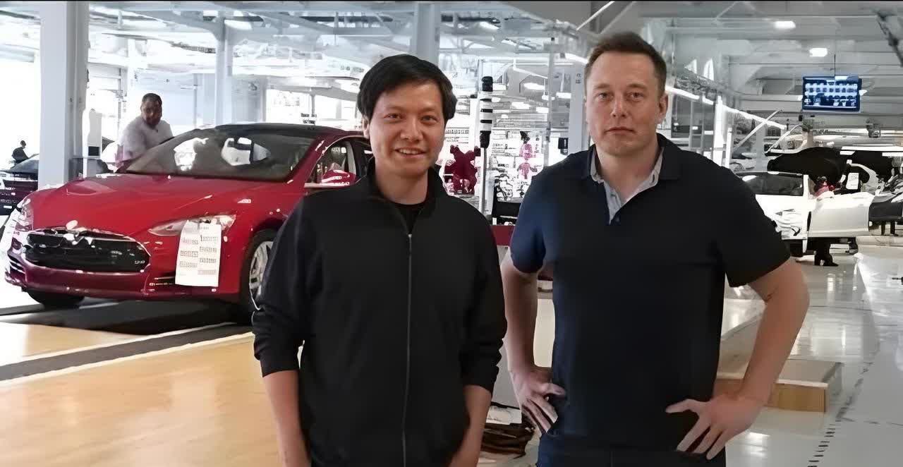 特斯拉销量下滑，马斯克想通了，原来是雷军放大招，小米新车要发布了！听说最
