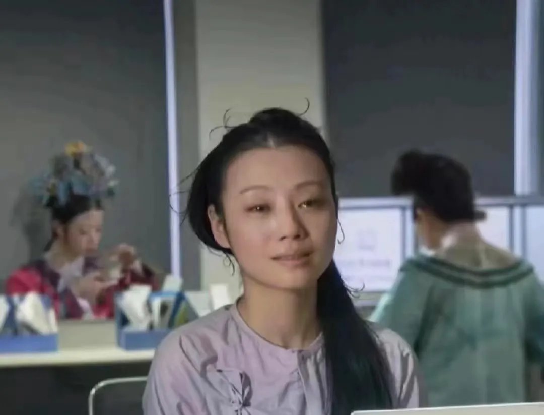 告诉你们个好消息:下下下下下下下下下下下下下下下下周就放寒假啦！开心吗[大笑][
