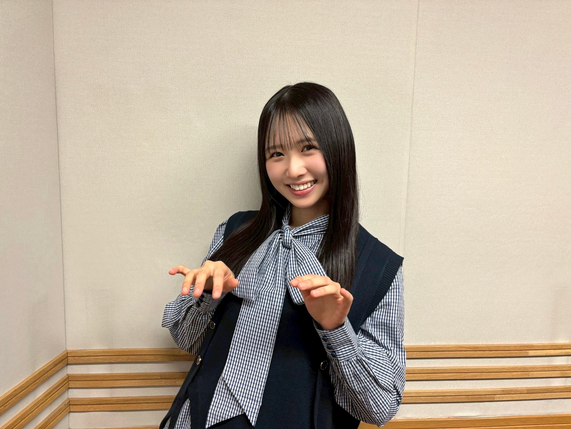 上村ひなの　日向ひ