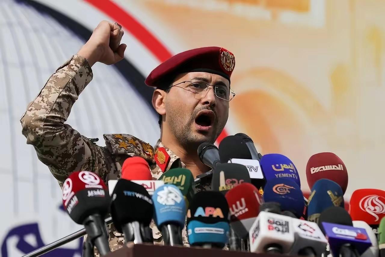 胡塞武装正式参战！时机拿捏的太精准了！根据以色列国防军28日发布的声明，以军