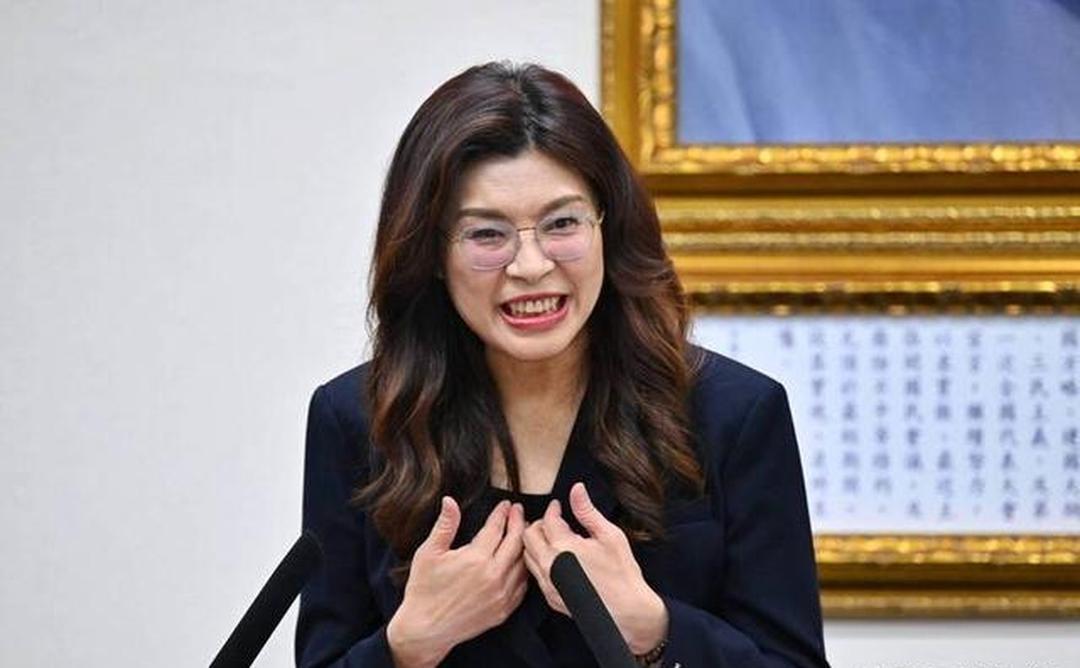 乱扣帽子！民进党打压认同九二共识者，污蔑为郑丽文是“大陆特使”6月8日，针对