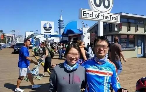 嫌国内1400元贵，赴美欠百万美元医疗费，“恨国”夫妇现状如何？被解放